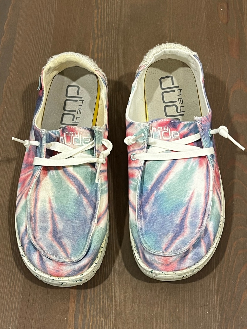 Hey Dude Shoes Wendy Rose Candy Tie Dye Canvas Slip on Loafers Size 7 Comfort